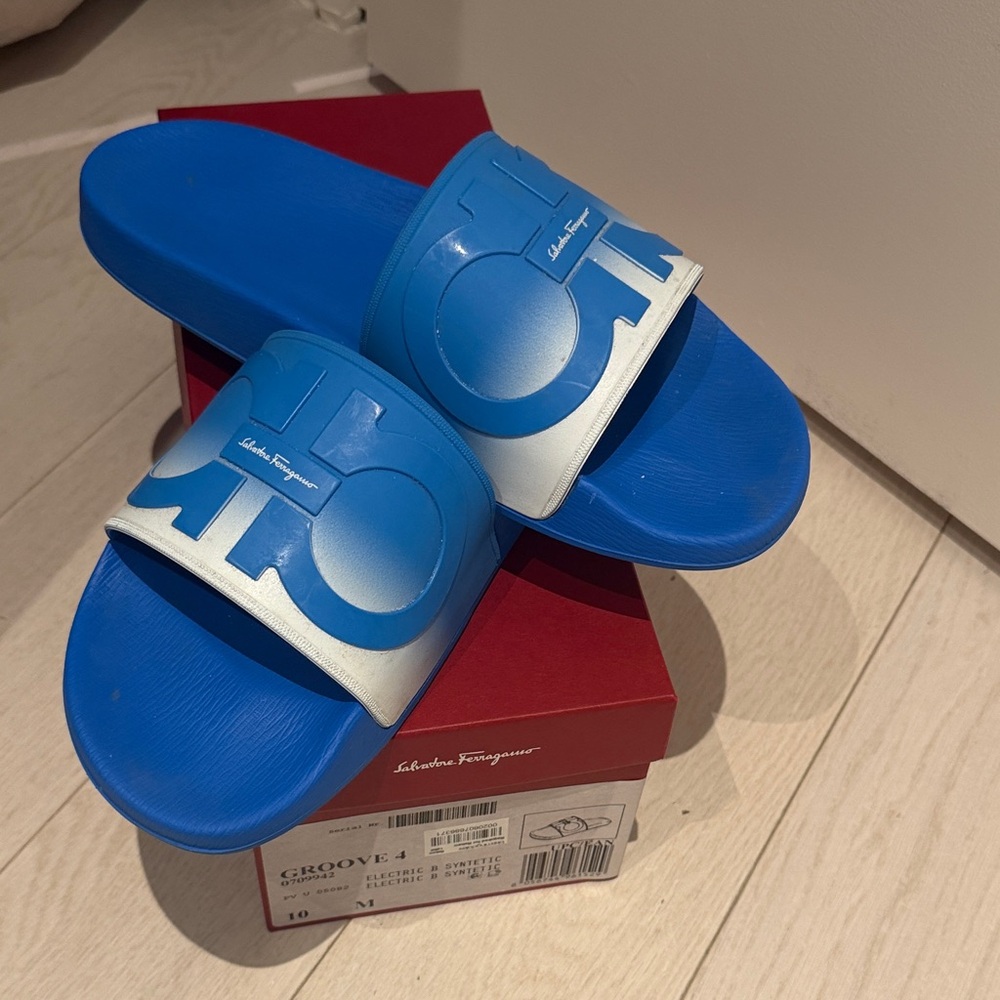 MENS Salvatore Ferragamo Blue and White Slide Sandals